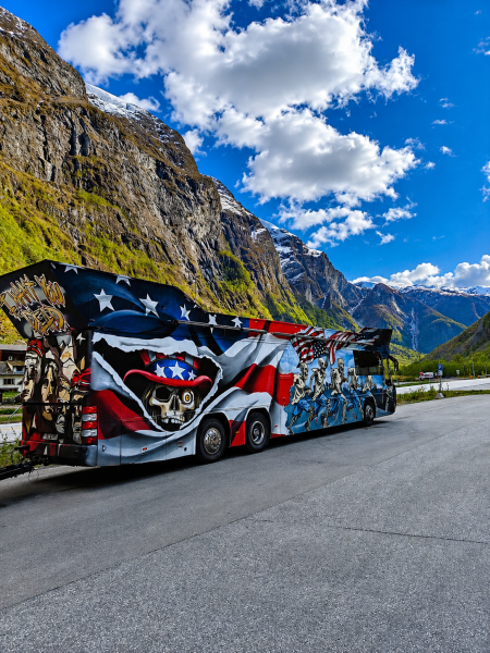 Elite Buss
