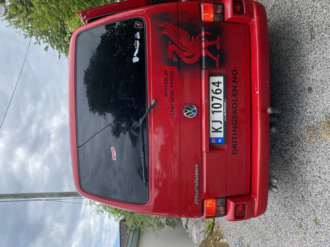 Russebil Med Høy Partyfaktor!