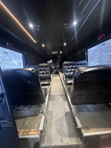 LEKESTUA selges til 09 eller overgira 010!