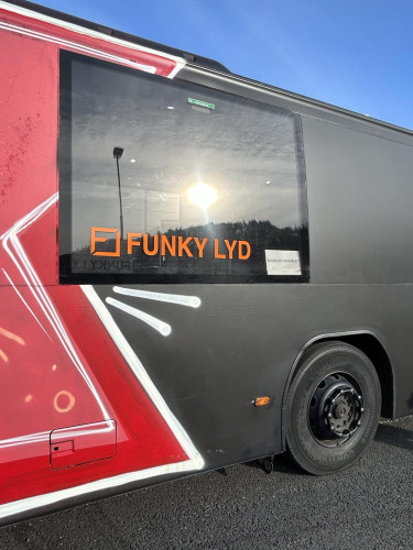 Volvo B12BL 8700 15M