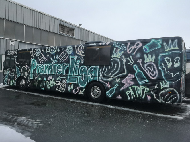 Russebusser til leie.