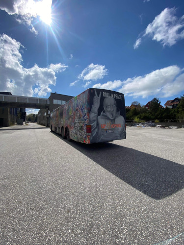 Volvo Carrus - russebuss