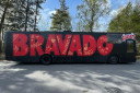 Bravado 2022 selger feilfri buss inkludert høyttalere og lys