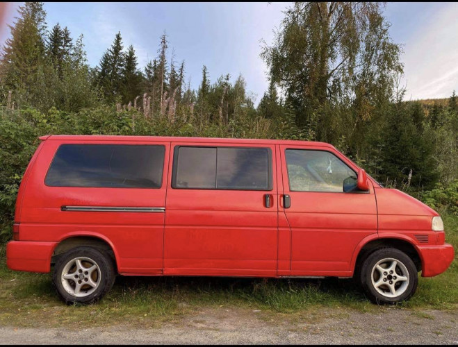Voldswagen Caravelle TDi