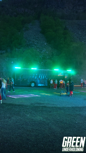 KRAFTIG LYD OG SKAMFETT LYS TIL BUSSEN?