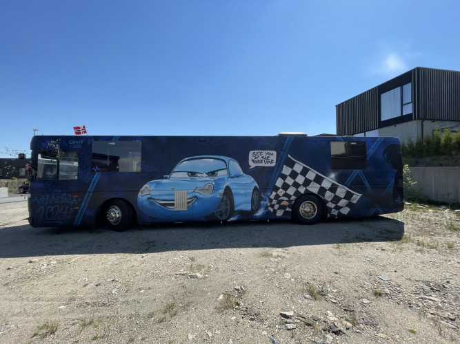 SCANIA L94 2001 12 m selges!