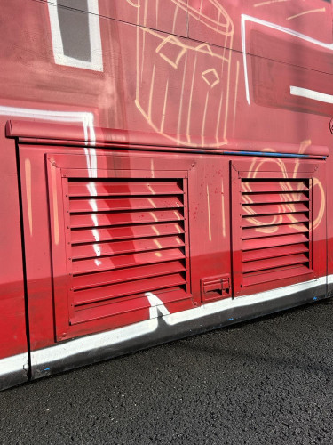 Volvo B12BL 8700 15M