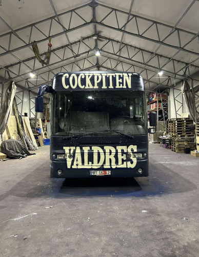 13,5 RUSSEBUSS SELGES TIL 09/10