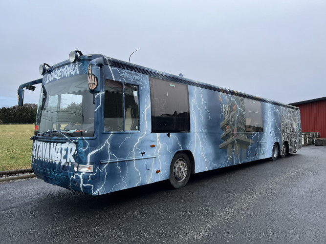 Svær 15M Selges te 04/05 og 06??