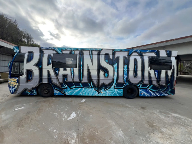 Underbitt1 Selges til 09, 010