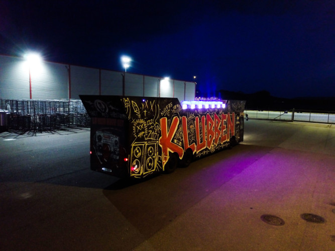 NORGES BESTE LOVLIGE BUSS SELGES! (15M)