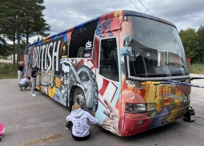 TGB selger feilfri russebuss!