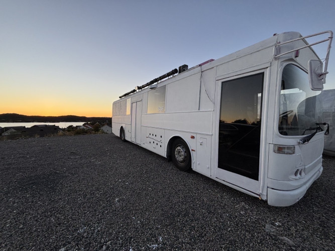 Kraken🦑 SelgesTil 09 Og Overgira 010