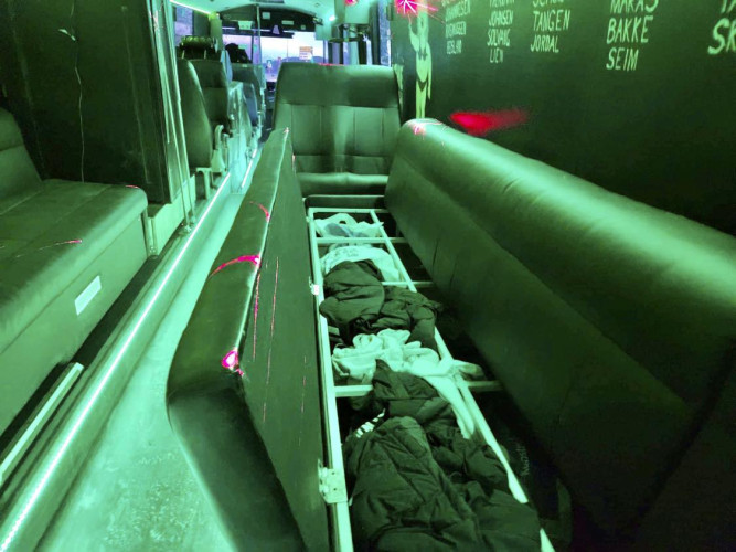 Volvo B12BL 8700 15M