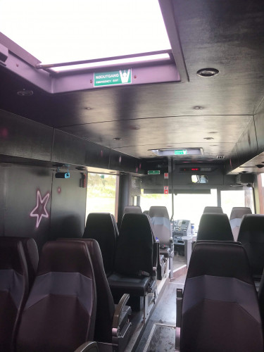 Buss leies ut for single netter!