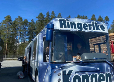 KONGEN selges videre til 08, 09!