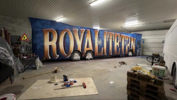 FEITE GRY TIL SALGS FOR 09/010