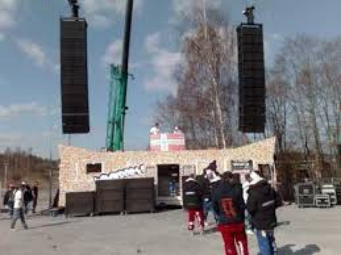 Busskompaniet: Tradisjonsrike veteraner leies ut.