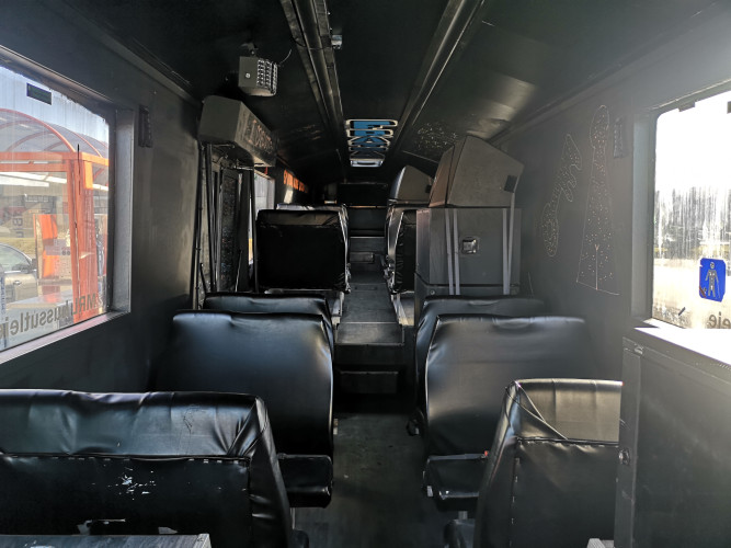 Russebusser Leies ut Fra 350k Inkl Lyd lys og eksteriør