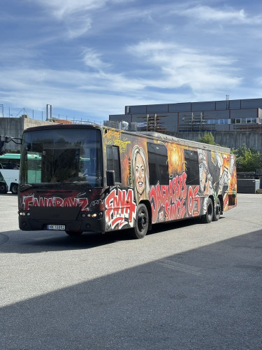 Volvo 8700 - Gruppestilt russebuss klar for 07