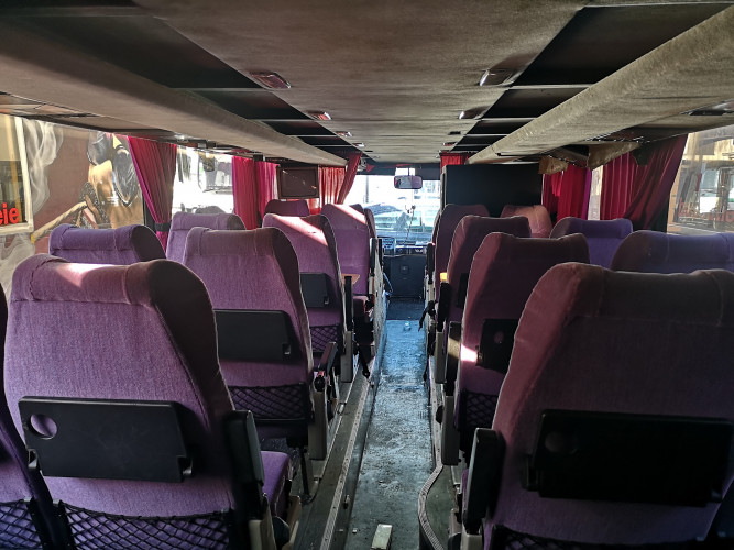 Dobbeltdekker på 13,6 meter til leie. Muligheter for ideer/innspill til utforming.