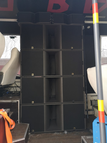 Russebusser Billig Til Leie 2026 Og 2027, Med Store Anlegg.