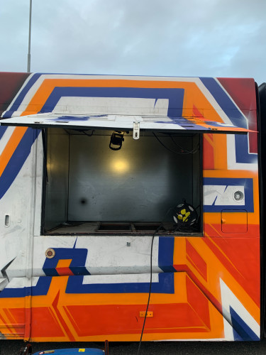 LEDDBUSS 50 PLASSER TIL 05 - L Acoustic