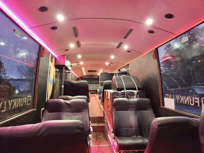 Volvo B12BL 8700 15M