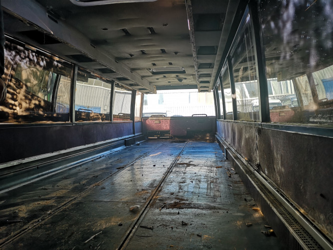 Dobbeltdekker på 13,6 meter til leie. Muligheter for ideer/innspill til utforming.