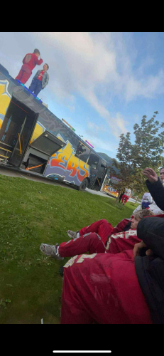 RISTEREN selges vidre til 08!