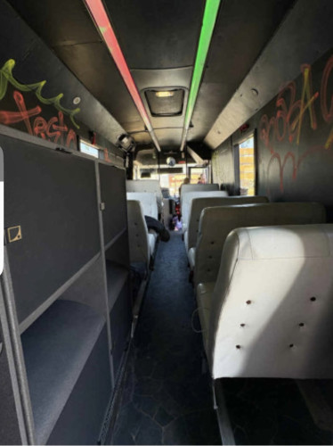 FEITE GRY ER NÅ TIL SALGS TIL 09 ELLER OVERGIRA 011 PLASS TIL JÆVLIGGGG MYE 012 CHICKS