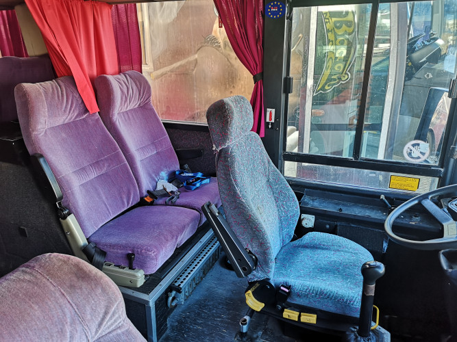 Dobbeltdekker på 13,6 meter til leie. Muligheter for ideer/innspill til utforming.