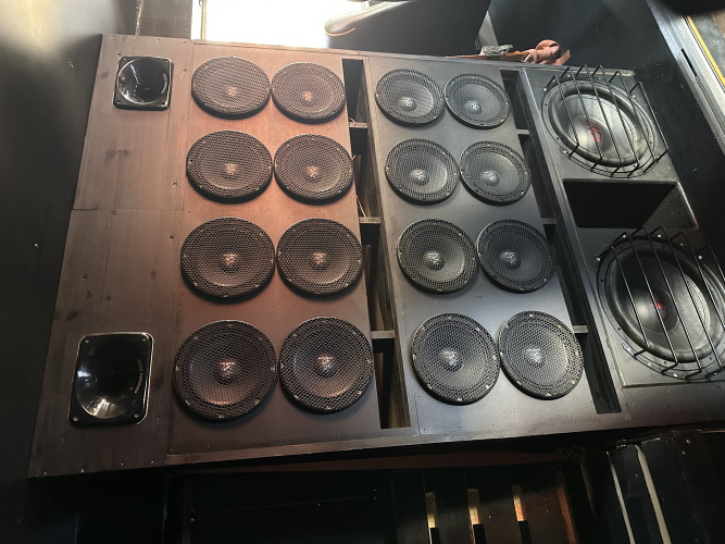 OVERGRIPER1 Selges