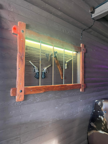 NORGES FINESTE INTERIØR PÅ RUSSEBUSS TIL SALGS! (NY PRIS)