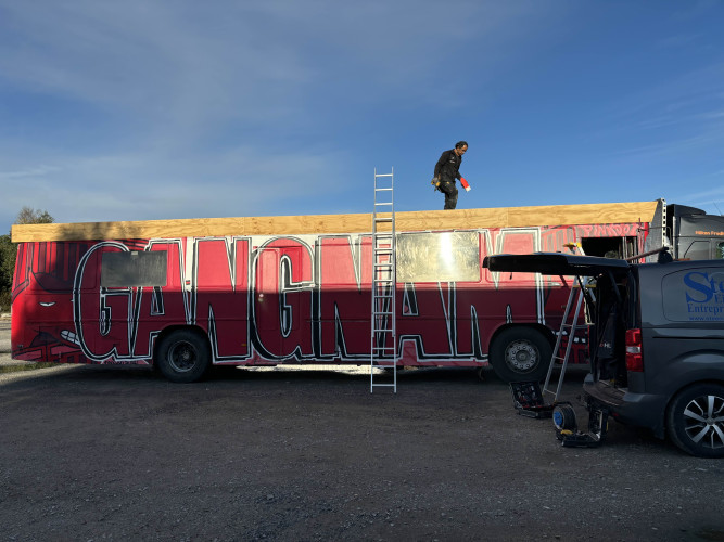 Børsa selges til 08!