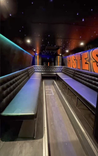 Stor 15m med 30 plasser