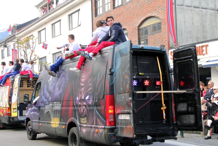 Iveco Daily - Stor Minibuss