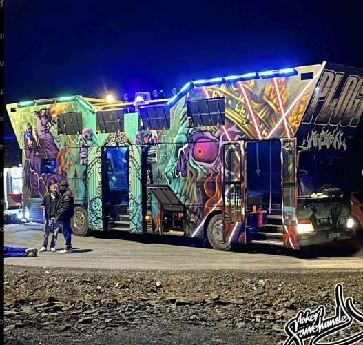 PLOG1 (NORGES HØYESTE BUSS) Selges til overgira 09 og 010