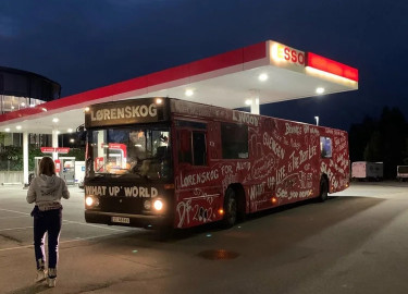 Trenger dere hjelp med å selge russebussen?