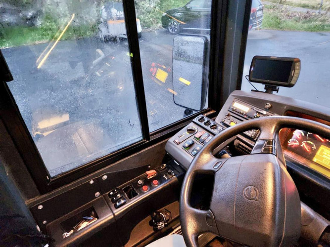 Volvo B12BL 8700 15M