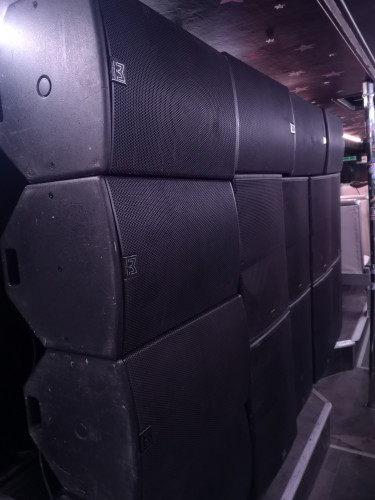 Russebusser Leies ut Fra 350k Inkl Lyd lys og eksteriør