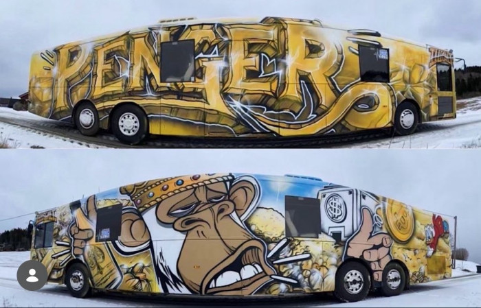 FEITE GRY ER NÅ TIL SALGS TIL 09 ELLER OVERGIRA 011 PLASS TIL JÆVLIGGGG MYE 012 CHICKS