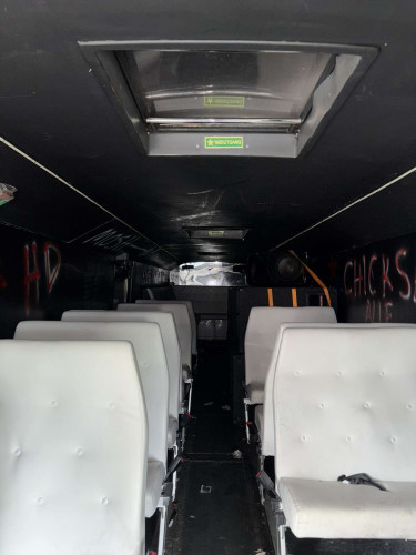 Missilen! Volvo B10M utleie