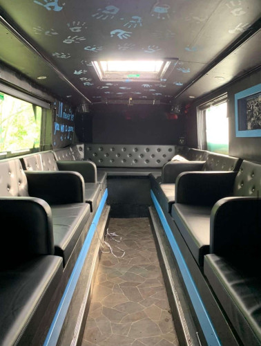 Dronningen Til Salgs!