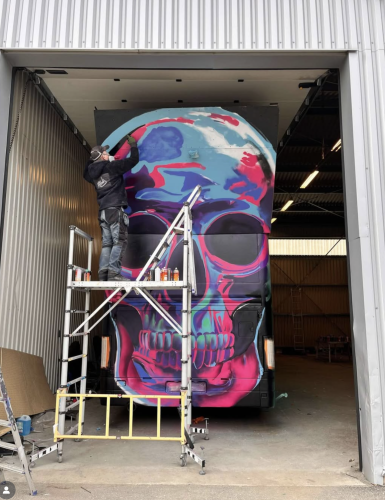 PLOG1 (NORGES HØYESTE BUSS) Selges til 08 og overgira 09 / 010