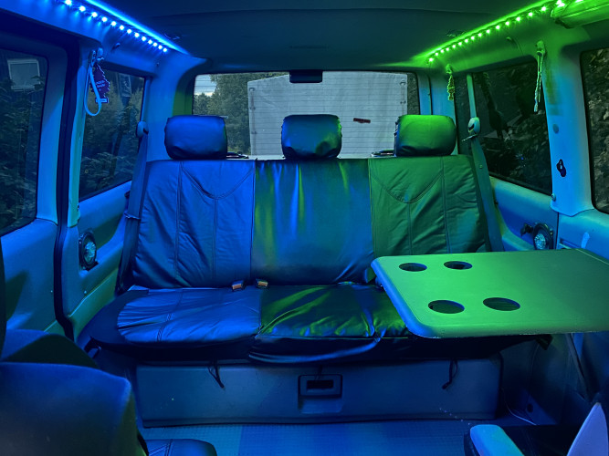 Russebil Med Høy Partyfaktor!