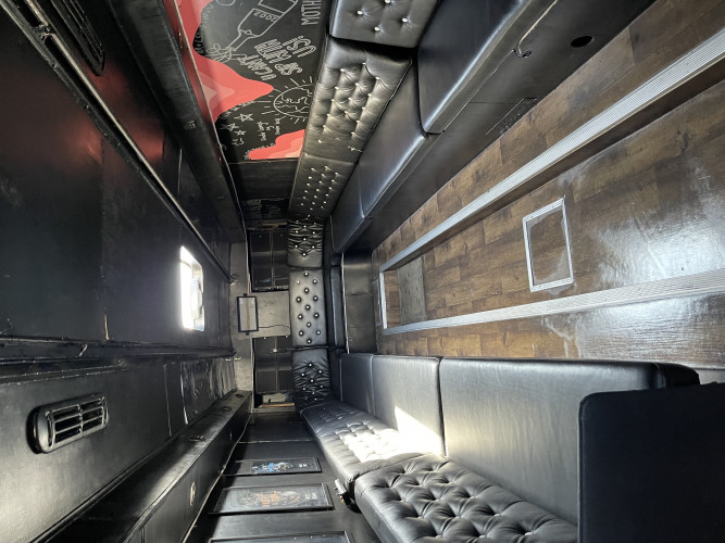 Funk the world 2021 selges - 15 meter Scania 2002, NY PRIS!!