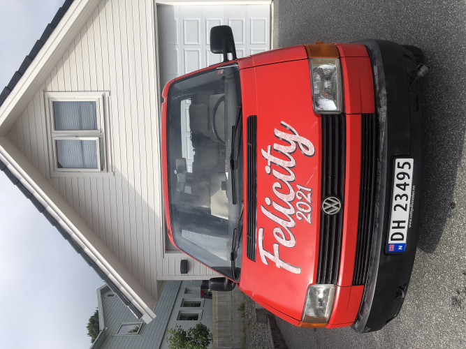 Russebil - Volkswagen caravelle 