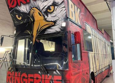 Feiteste Ørnen Selges