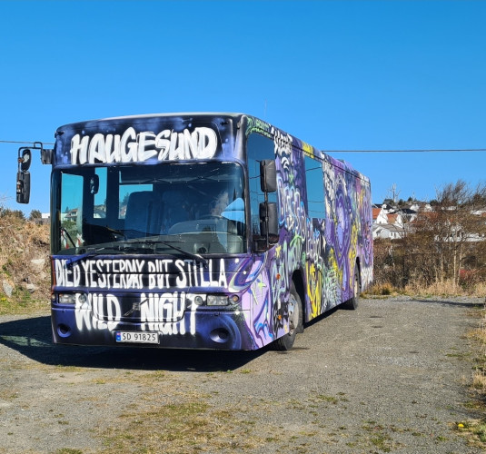 KOMPLETT RUSSEBUSS med lyd/lys/strøm